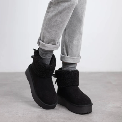 Zapato botin plano Xti 144602